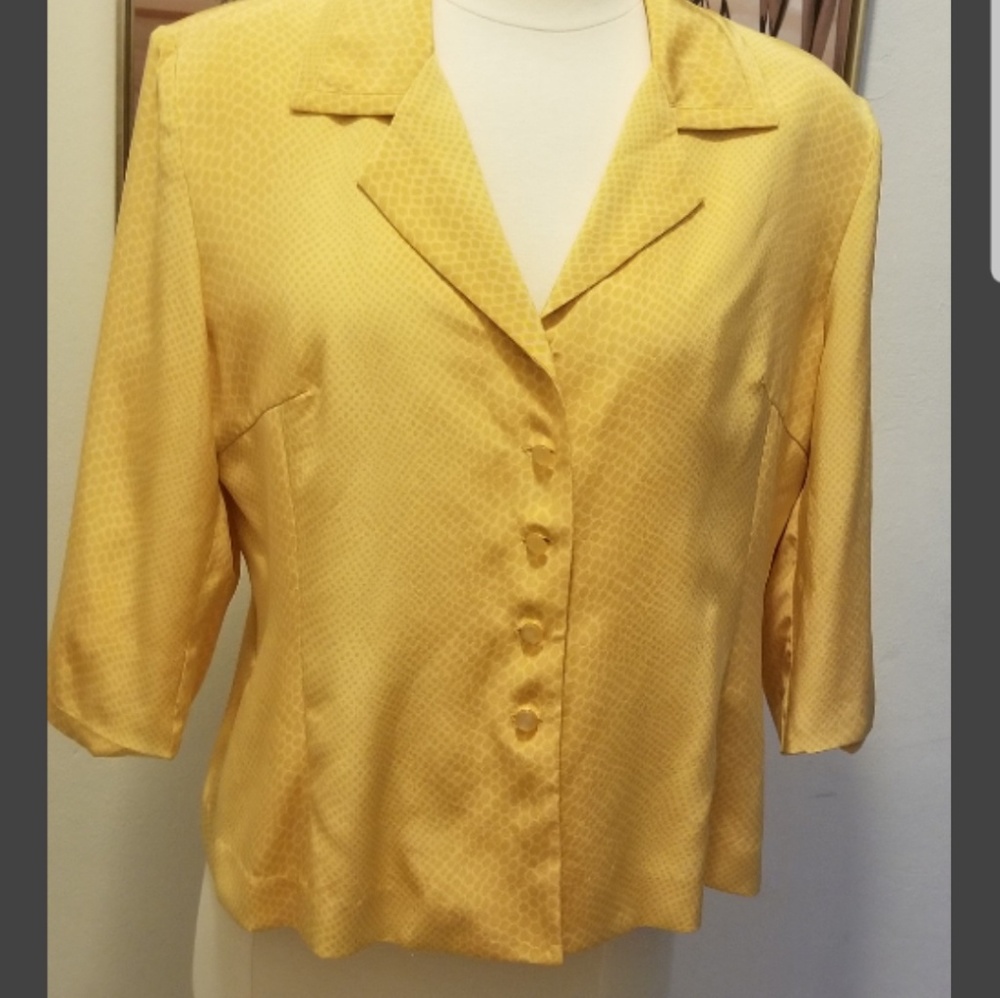 Hello yellow suit shirt